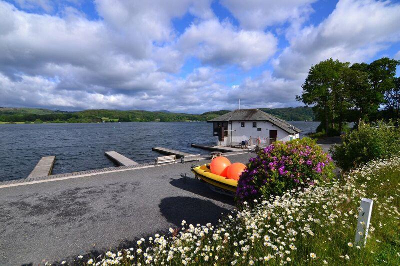 Windermere Motor Boat Racing Club Guest House Боунес он Уиндърмиър Екстериор снимка