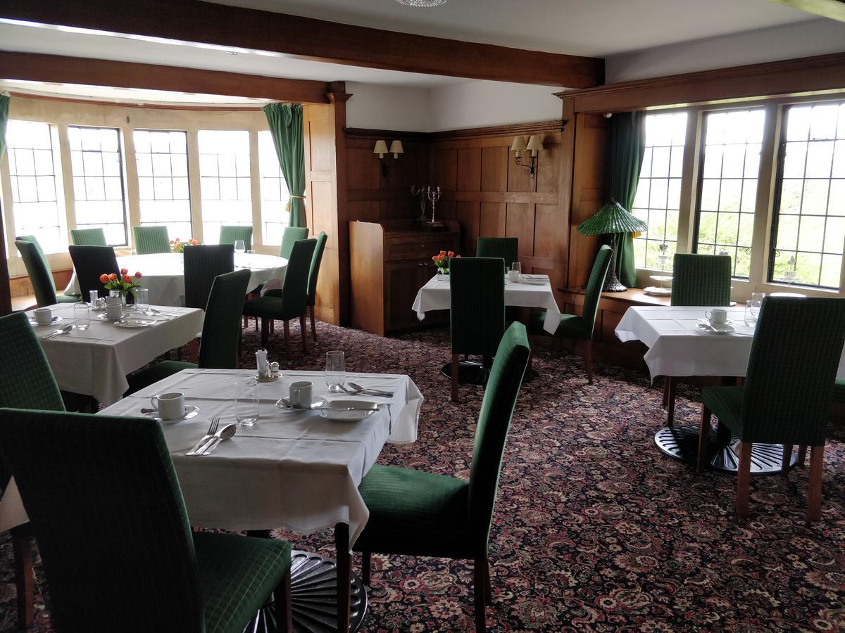 Windermere Motor Boat Racing Club Guest House Боунес он Уиндърмиър Екстериор снимка